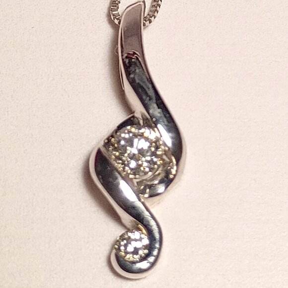 Helzberg Lucina Diamond Necklace with 1/5 Carat Total Weight - Picture 8 of 11